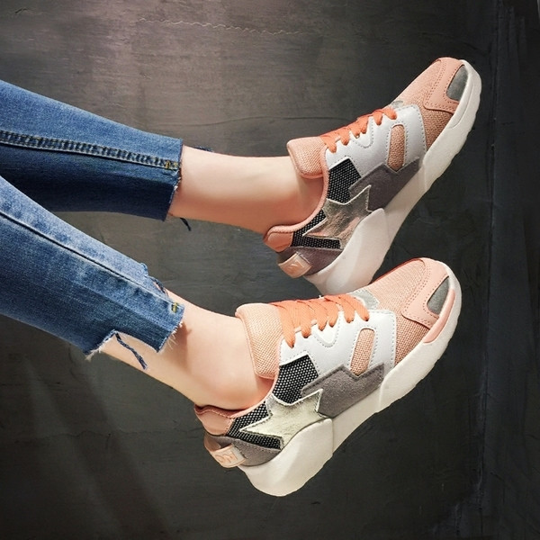 Άθλητικά άνετα γυναικεία παπούτσια  με ανθεκτική σόλα σε διάφορα χρώματα
