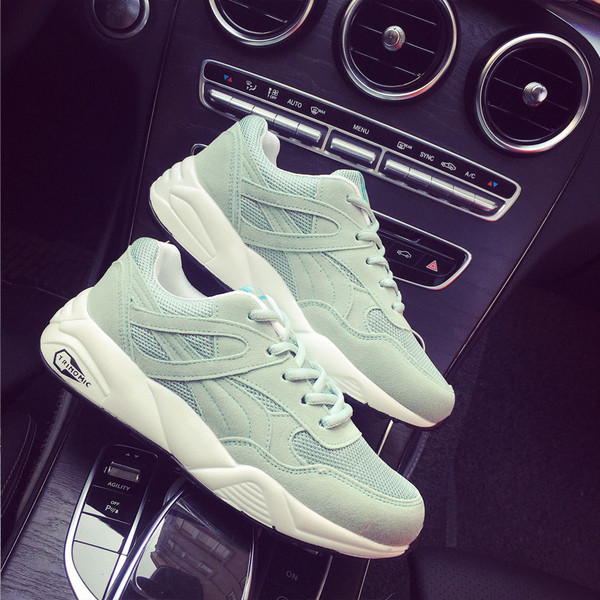 Красиви дамски маратонки в три разцветки, подходящи за ежедневие и спорт