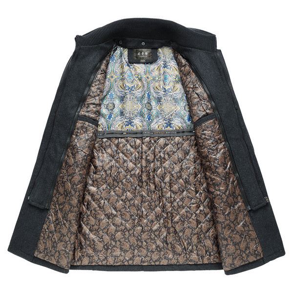 Страхотно мъжко палто с копчета,цип и удобни джобове