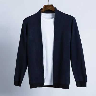 Λεπτή πλεκτή ανδρική ζακέτα σε τρία χρώματα