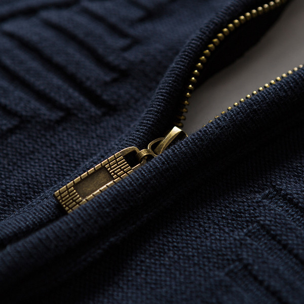 Πλεκτή ανδρική ζακέτα για το φθινόπωρο και για το χειμώνα 