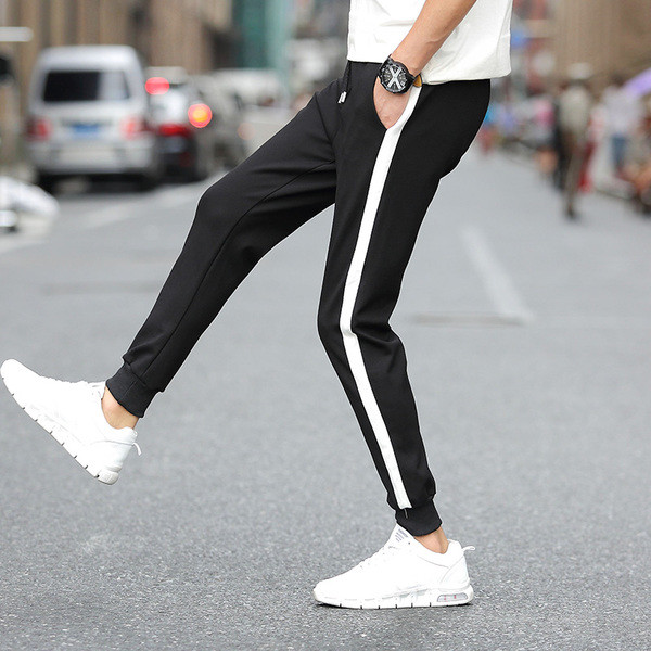 Спортен мъжки панталон в няколко цвята и модели