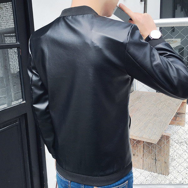 Κομψό δερμάτινο ανδρικό μπουφάν για το φθινόπωρο σε τρία χρώματα