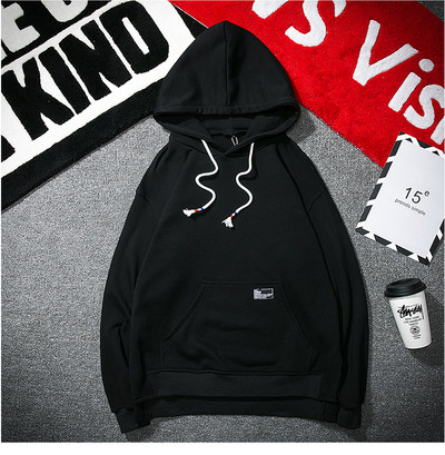 Καθημερινό ανδρικό φούτερ  με κουκούλα και τσέπη σε γκρι και μαύρο χρώμα