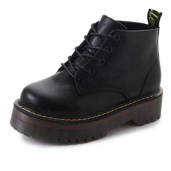 Ретро дамски боти с груба платформа и с връзки