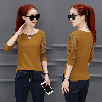 Γυναικεία μπλούζα γιατην άνοιξη και το φθινόπωρο με δαντελοτά μανίκια