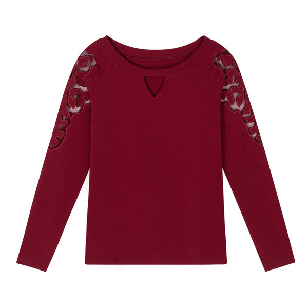 Γυναικεία μπλούζα γιατην άνοιξη και το φθινόπωρο με δαντελοτά μανίκια 