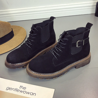 Καθημερινές μπότες  για το φθινοπώρο με σκληρή εξωτερική σόλα