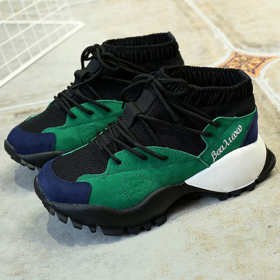 Ανδρικά αθλητικά παπούτσια κατάλληλα για πεζοπορία