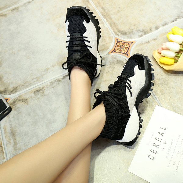 Ανδρικά αθλητικά  παπούτσια κατάλληλα για πεζοπορία