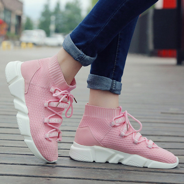 Άνετα μοντέρνα γυναικεία αθλητικά παπούτσια κατάλληλα για  τη καθημερινή ζωή και το αθλητισμό