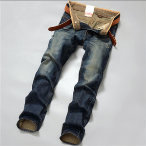 Casual ανδρικά τζιν  - ένα ευθεία μοντέλο