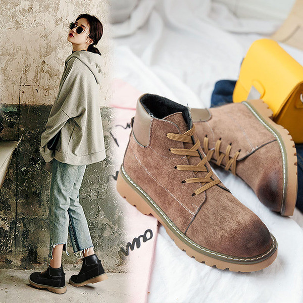 Κομψές γυναικείες ρετρό μπότες  σε διάφορα χρώματα