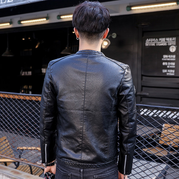 Ανδρικό casual δερμάτινο μπουφάνμε κολάρο σε σχήμα O