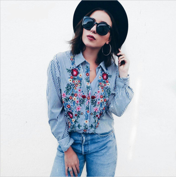 Καθημερινό γυναικείό πουκάμισο με λουλούδια