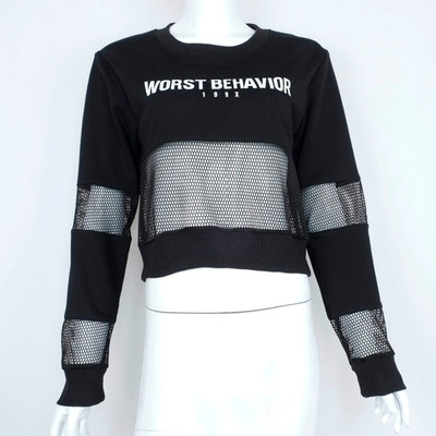 Γυναικεία φανέλα για το φθινόπωρο σε λευκό και μαύρο χρώμα με δίχτυ και επιγραφή