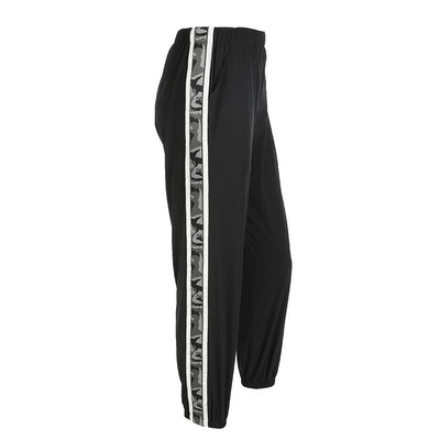 Κομψά, σπορ γυναικεία παντελόνια σε ευρύ μοτίβο