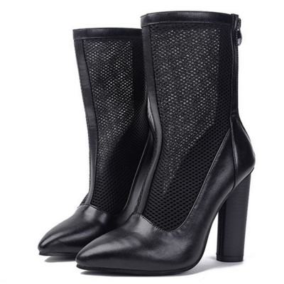 Μοντέρνα γυναικεία παπούτσια με ψηλό τακούνι και φερμουάρ