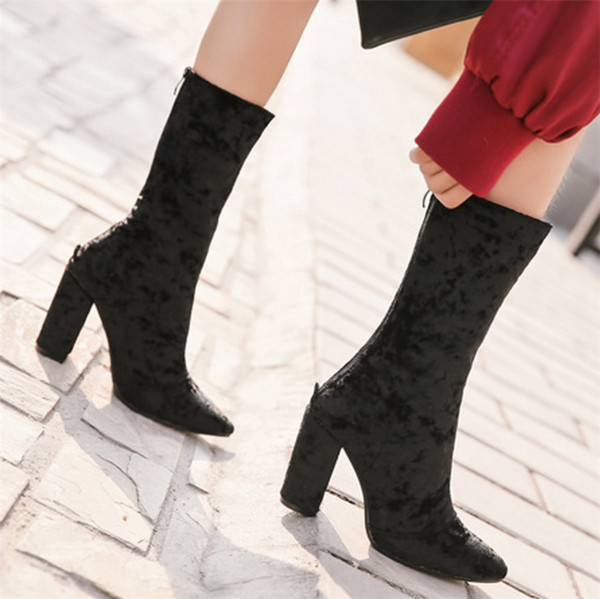 Άνετες γυναικείες casual μπότες σε τρία χρώματα με ψηλό χοντρό τακούνι