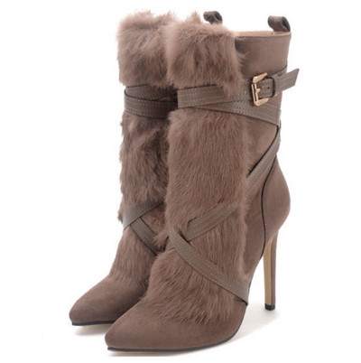 Καθημερινές πολύ κομψές γυναικείες  μπότες με γούνα και λεπτό ψηλό  τακούνι