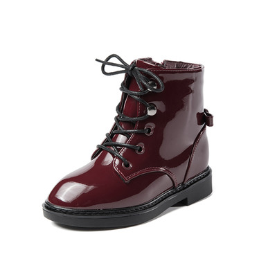 Ρετρό μπότες για κορίτσια σε δύο χρώματα με δεσμούς