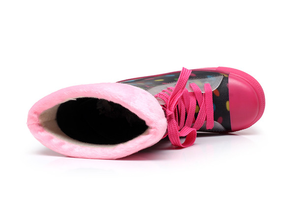 Παιδικές καουτσούκ μπότες για κορίτσια και αγόρια