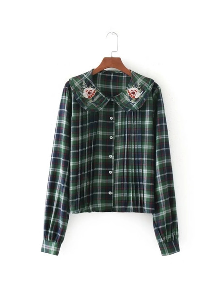 Μοντέρνο γυναικείο πουκάμισο κατάλληλο για την καθημερινή ζωή