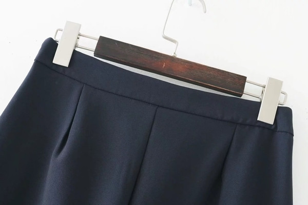 Εξαιρετικά γυναικεία παντελόνια σε ευρύ μοτίβο