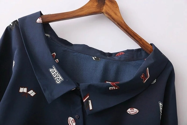 Γυναικείο μπλουζάκι με εικόνες