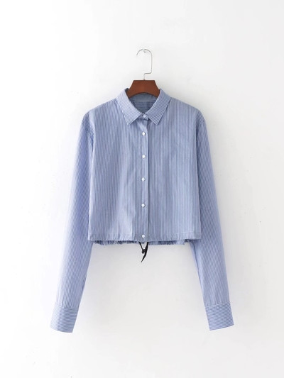 Γυναικεία κοντή μπλούζα, κατάλληλη για την καθημερινή ζωή