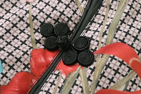 Κομψή γυναικέιο παρδαλό σακάκι 