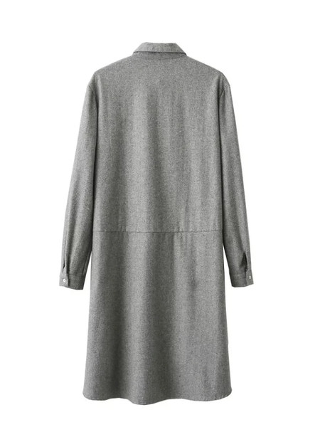 Μοντέρνο γυναικείο πουκάμισο - μακρύ, με ασύμμετρο μήκος και κεντήματα