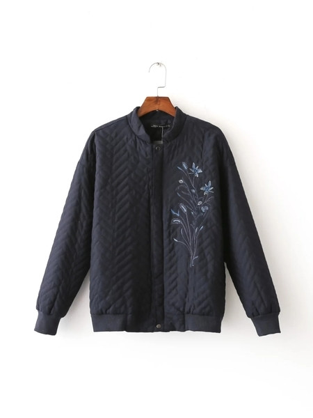 Αθλητικό γυναικείο μπουφάν σε σκούρο χρώμα με κεντήματα