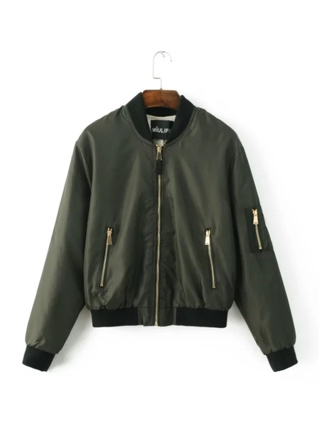 Καθημερινό γυναικείο μπουφάν σε διάφορα χρώματα