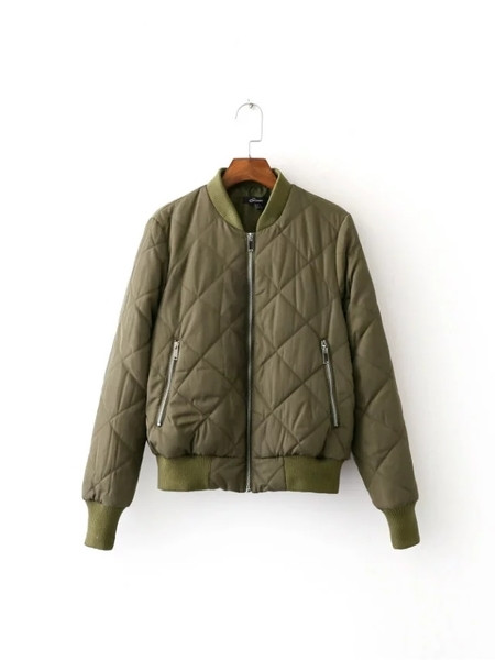 Γυναικείο μπουφάν για το φθινοπώρο και το χειμώνα σε διάφορα χρώματα