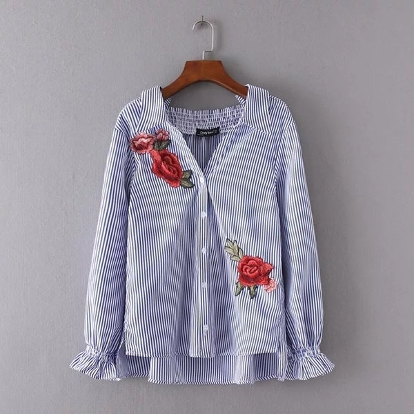 Πολύ κομψό γυναικείο πουκάμισο με δαντέλα