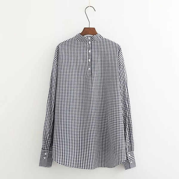 Κομψή γυναικεία μπλούζα σε μαύρο και άσπρο χρώμα