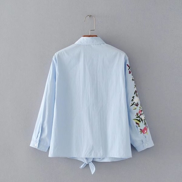 Γυναικείο πουκάμισο με κεντήματα κατάλληλο για καθημερινή ζωή