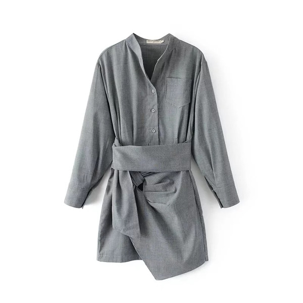 Κομψό μακρύ γυναικείο πουκάμισο με φαρδιά ζώνη