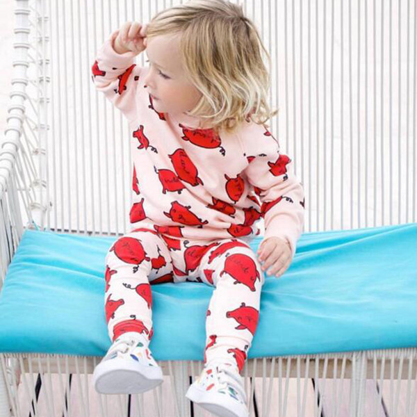 Παιδικό σετ για κορίτσια και αγόρια σε διαφορετικά χρώματα