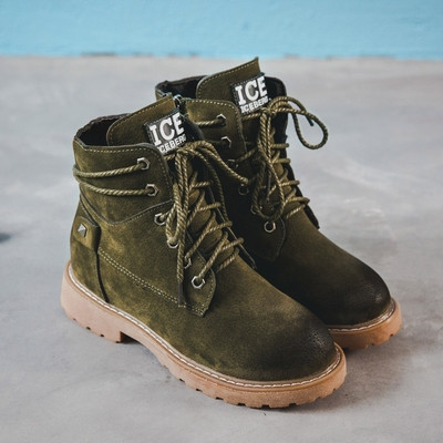 Καθημερινές γυναικείες μπότες με ανθεκτική σόλα σε τρία χρώματα