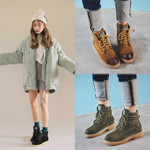 Καθημερινές γυναικείες  μπότες  με ανθεκτική σόλα σε τρία χρώματα