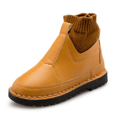 Κομψές γυναικείες μπότες σε τρία χρώματα