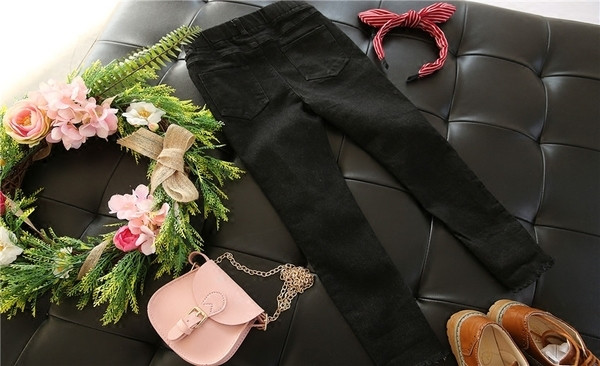 Παιδικά τζιν για κορίτσια Slim σε μαύρο και μπλε χρώμα με ελαστική μέση