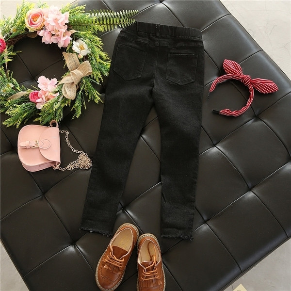 Παιδικά τζιν για κορίτσια Slim σε μαύρο και μπλε χρώμα με ελαστική μέση