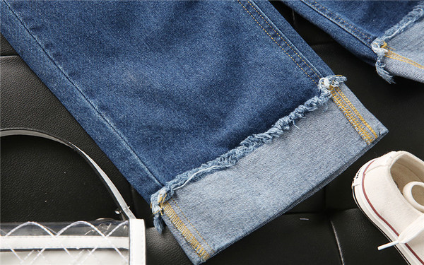 Μοντέρνα τζιν για κορίτσια με ελαστική μέση και τύπου Charlton