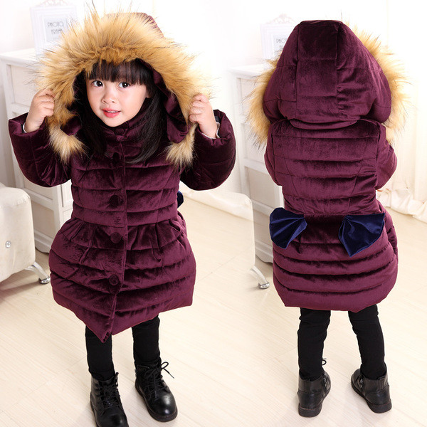 Πολύ κομψό μπουφάν για τα κορίτσια σε δύο χρώματα με κουκούλα και διακοσμητική κορδέλα