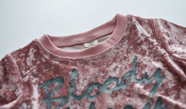 Κομψή παιδική μπλούζα βελούδου για κορίτσια με επιγραφή