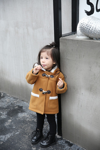 Πολύ ζεστό παιδικό παλτό για κορίτσια και αγόρια με κουκούλα σε τρία χρώματα