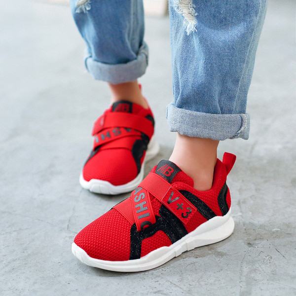 Παιδικά πάνινα παπούτσια για κορίτσια με άνετη σόλα και λουράκια βελκρό 